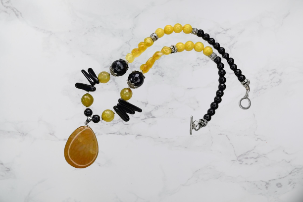 Collar citrino obsidiana