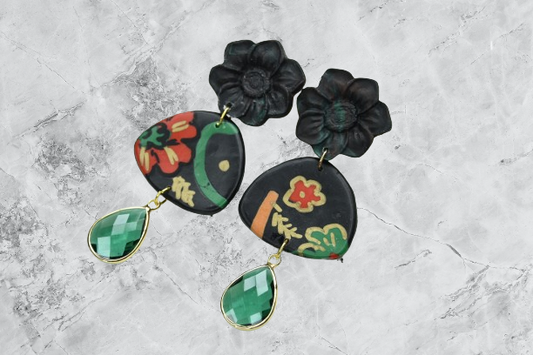 Aros Frida Kahlo cortos con colgantes